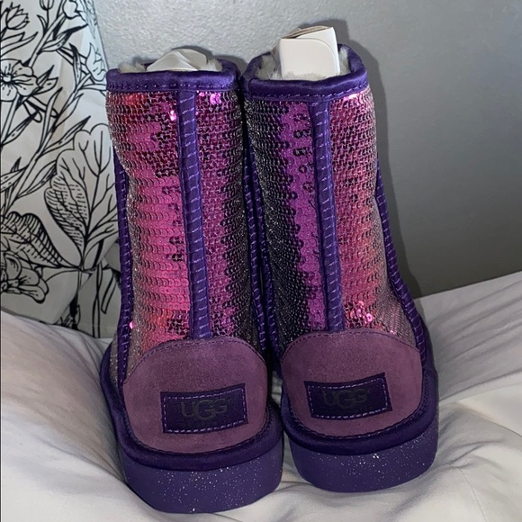 SPARKLE UGGS - Picture 2 of 4